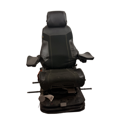 Stol med underrede och armstöd